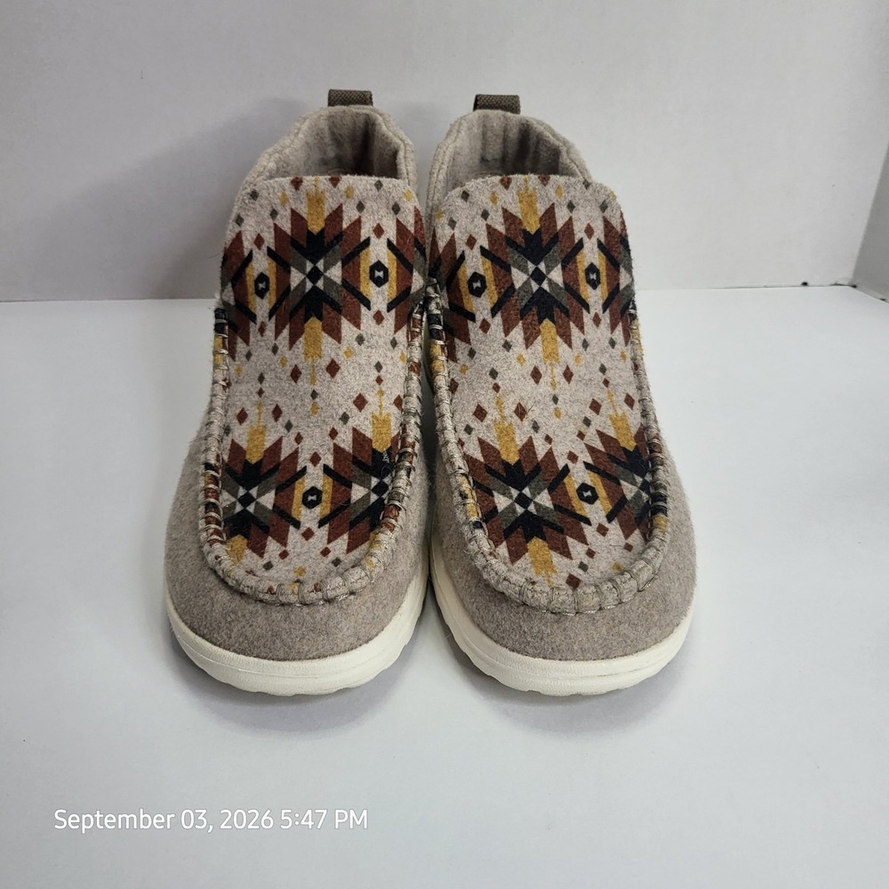 Hey Dude womens Size 9 Denny Aztec Shoes With Buckle Exclusive Design - Picture 5 of 13